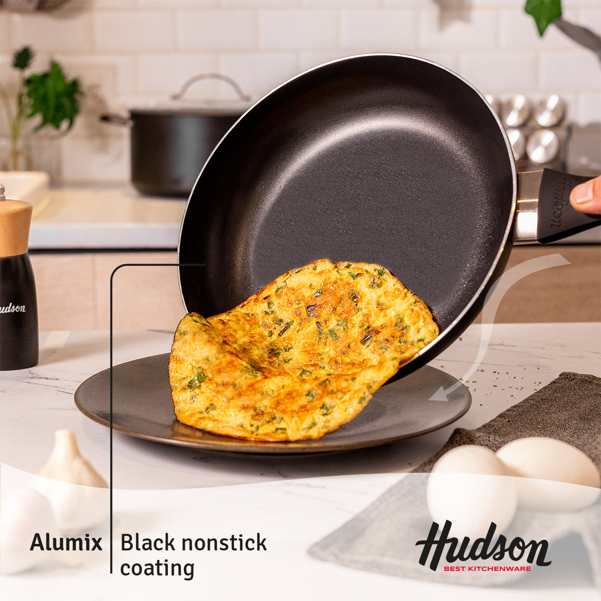 HUDSON Sauce Pan Aluminium with black non-Stick with Glass lind, 7 in